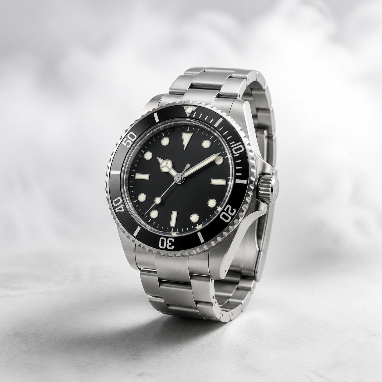 Dive watch